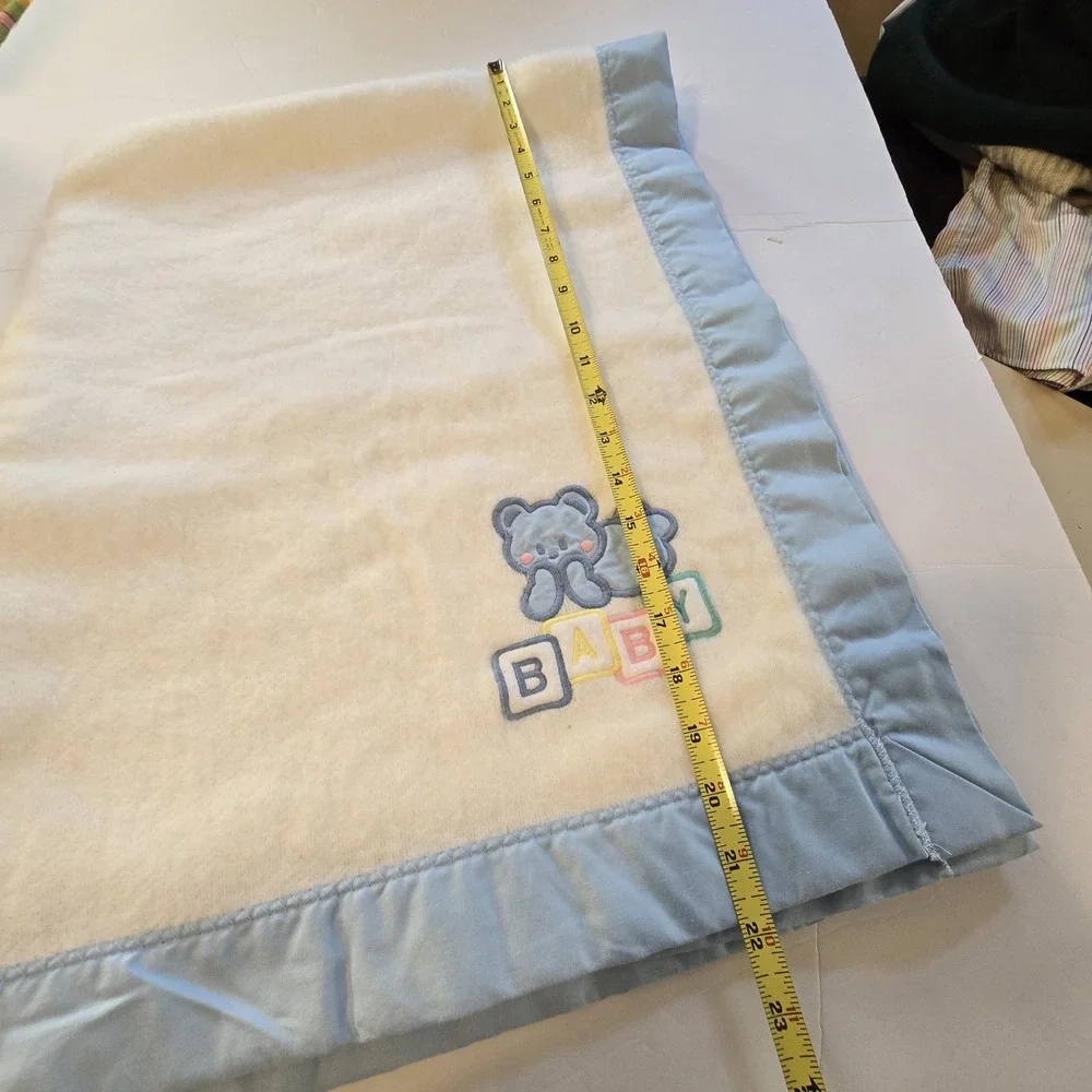 Vintage USA Baby Blanket Embroidery Teddy Bear Building Blocks Blue Trim Acrylic